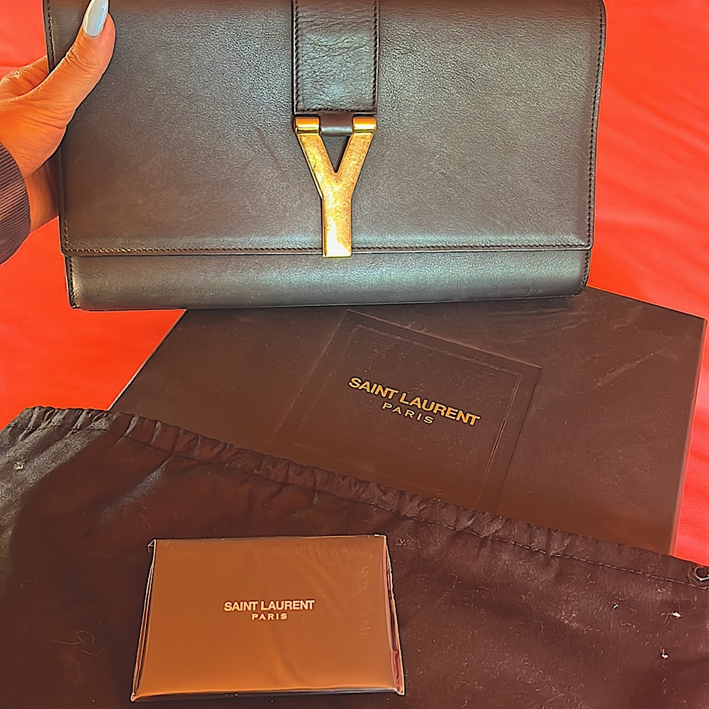 Saint Laurent Clutch